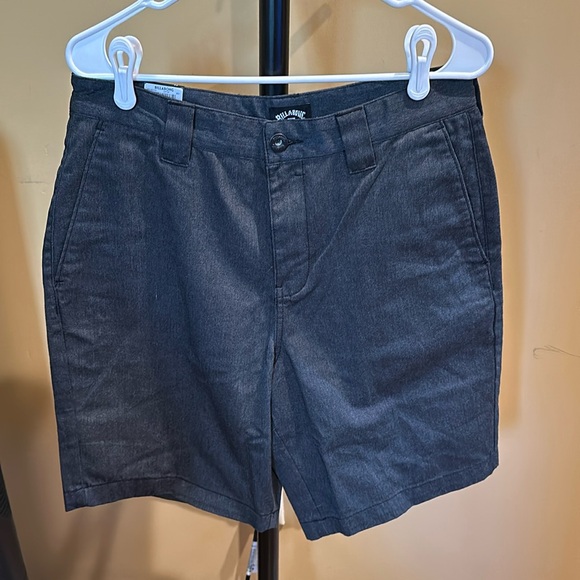 Men’s Billabong Carter Chino Relaxed Straight Leg 21” Short - Picture 1 of 4